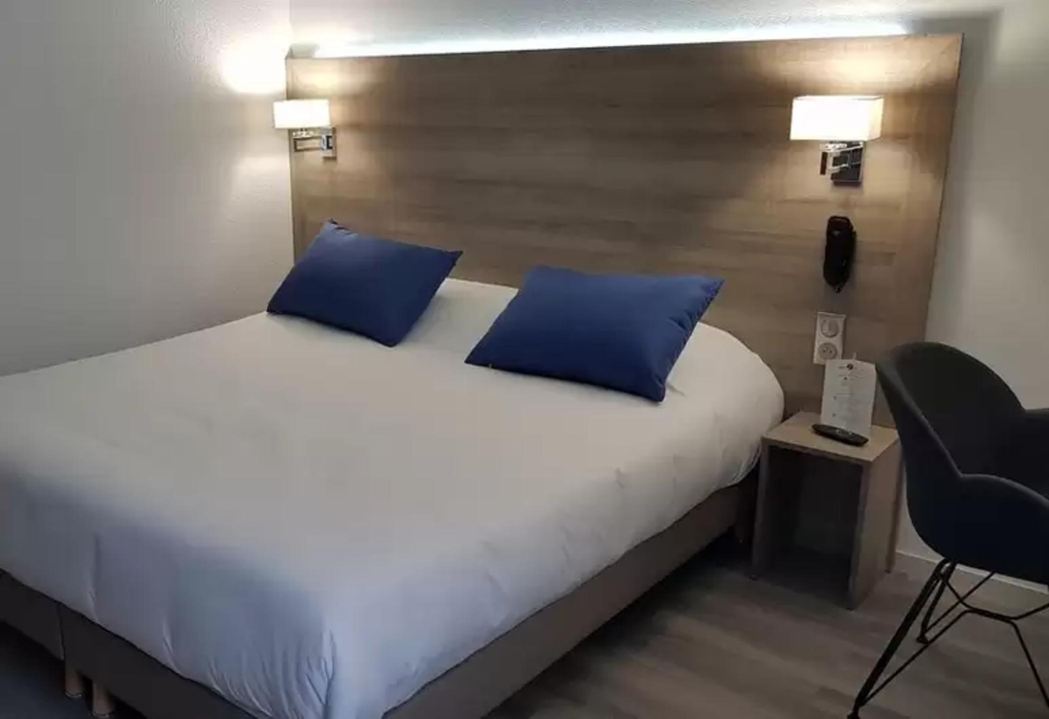 ควอลิตี้ โฮเต็ล เลอ เซอร์กิต - เลอ ม็อง Hotel เลอม็องส์ ภายนอก รูปภาพ
