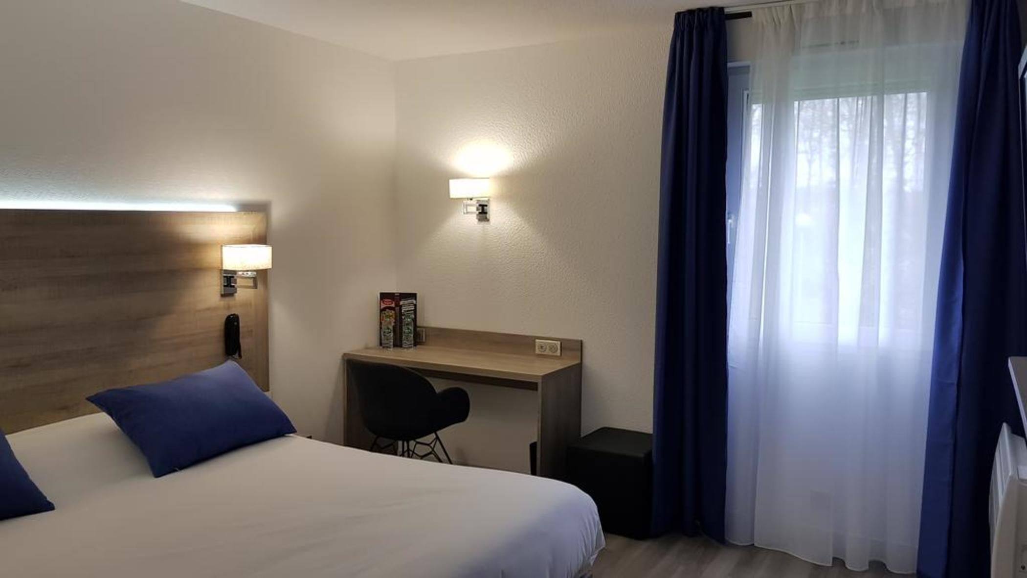 ควอลิตี้ โฮเต็ล เลอ เซอร์กิต - เลอ ม็อง Hotel เลอม็องส์ ภายนอก รูปภาพ