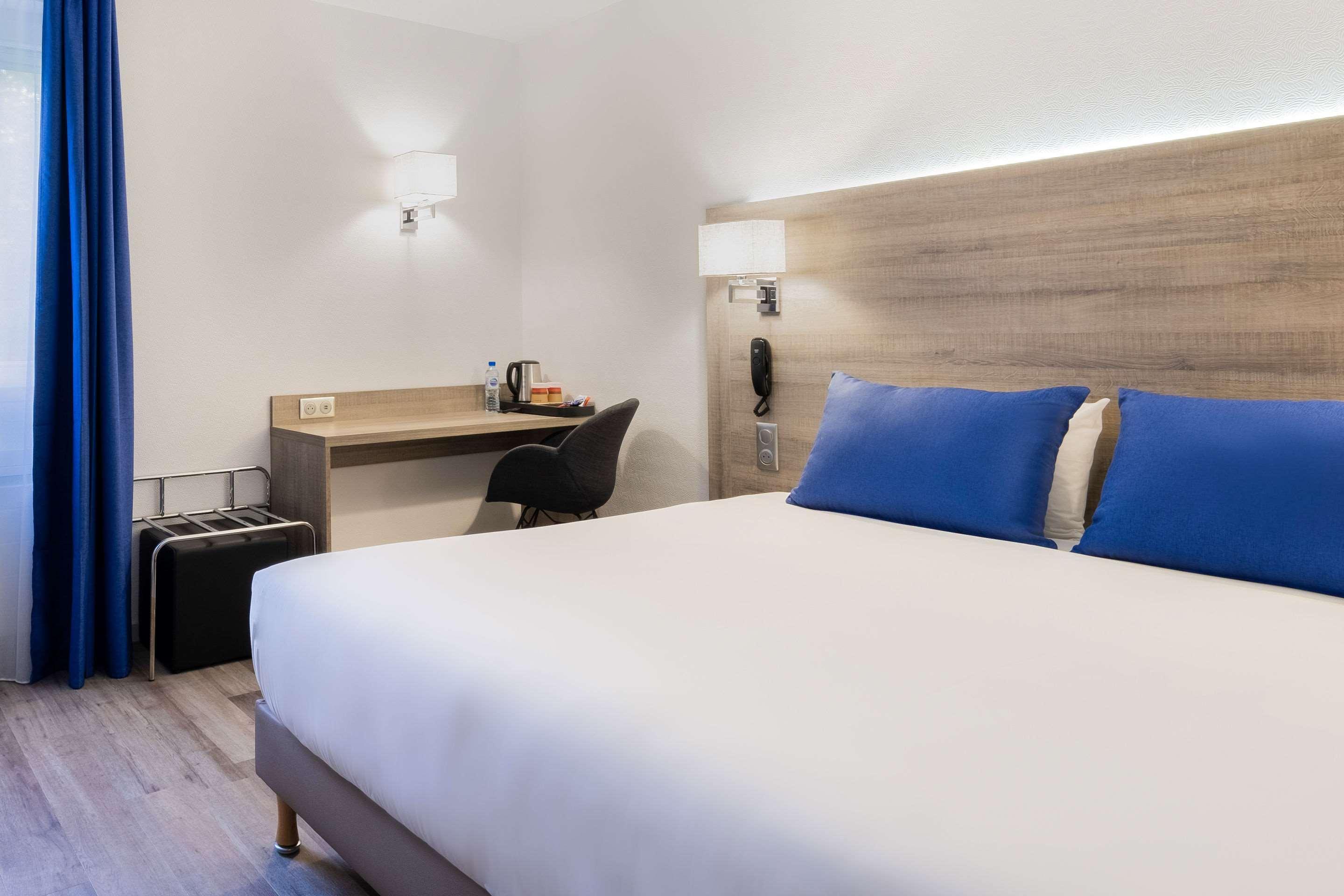 ควอลิตี้ โฮเต็ล เลอ เซอร์กิต - เลอ ม็อง Hotel เลอม็องส์ ภายนอก รูปภาพ